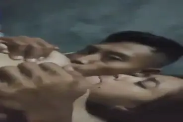 Cewek Lemes Remas Gelang Kuning Sambil Desah Viral HD